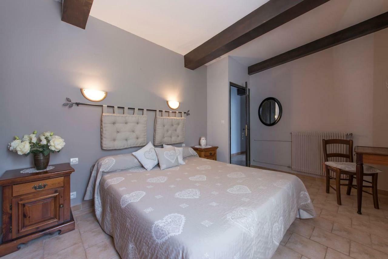Clot De Felines Entrevaux